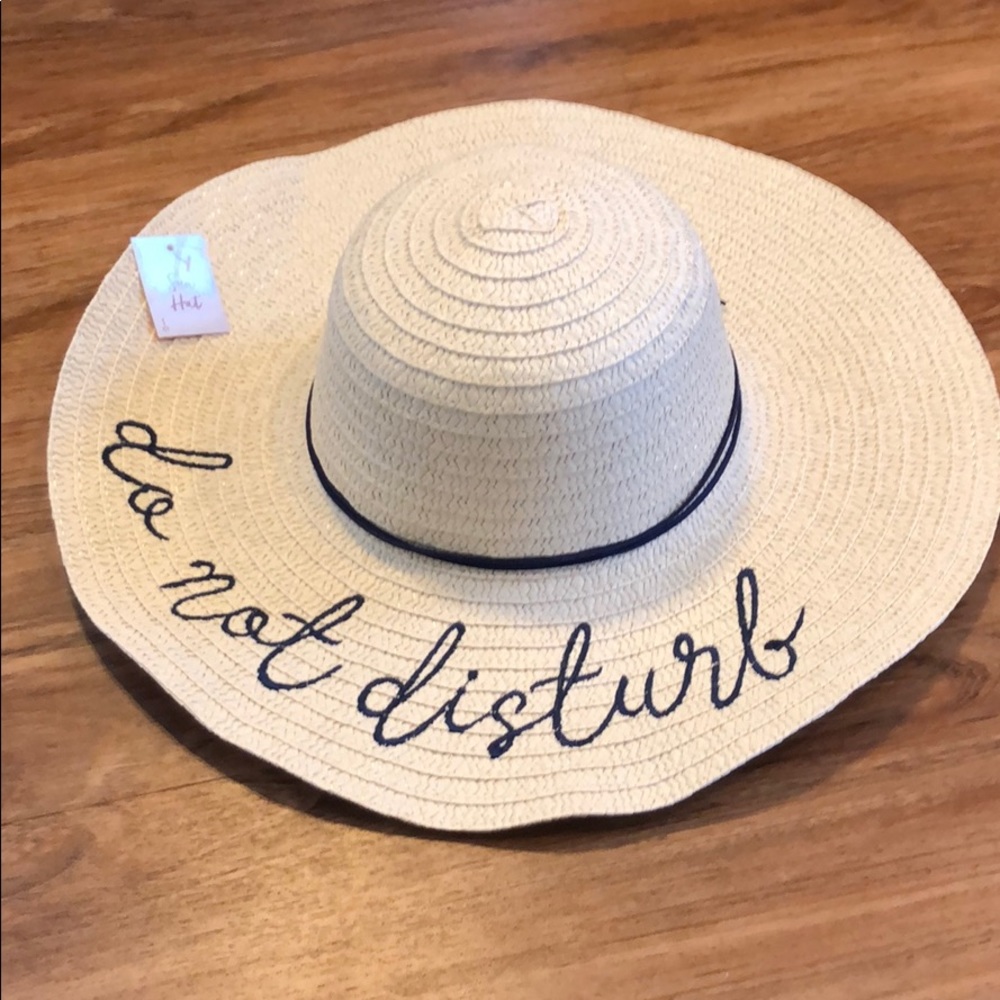 Super trendy straw hat
